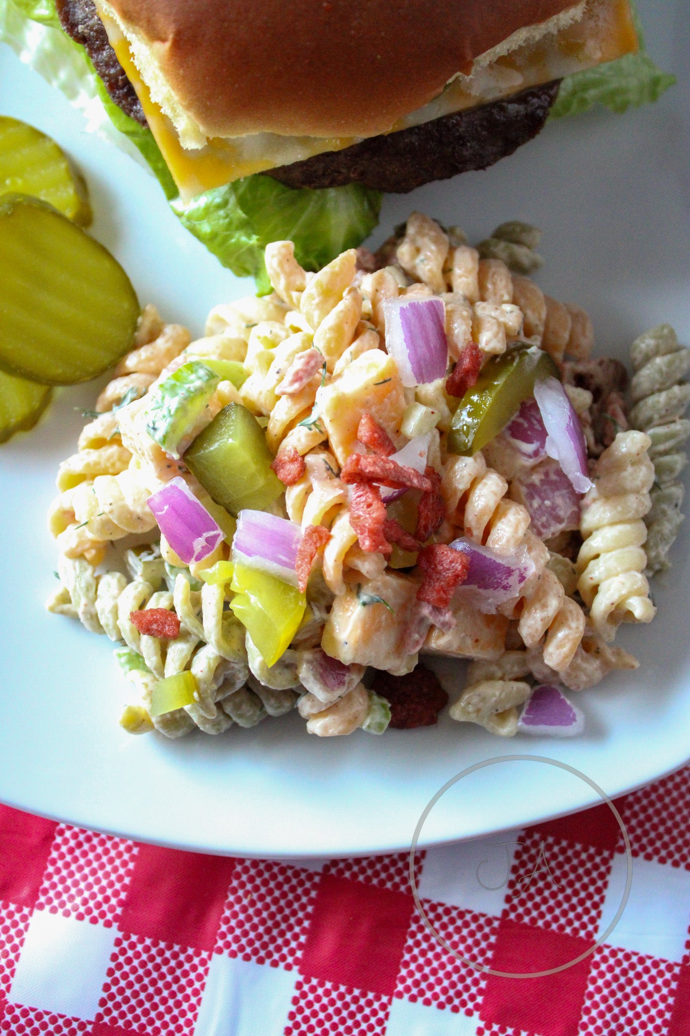 Crunchy Dill Pickle Pasta Salad Set 1 of 5