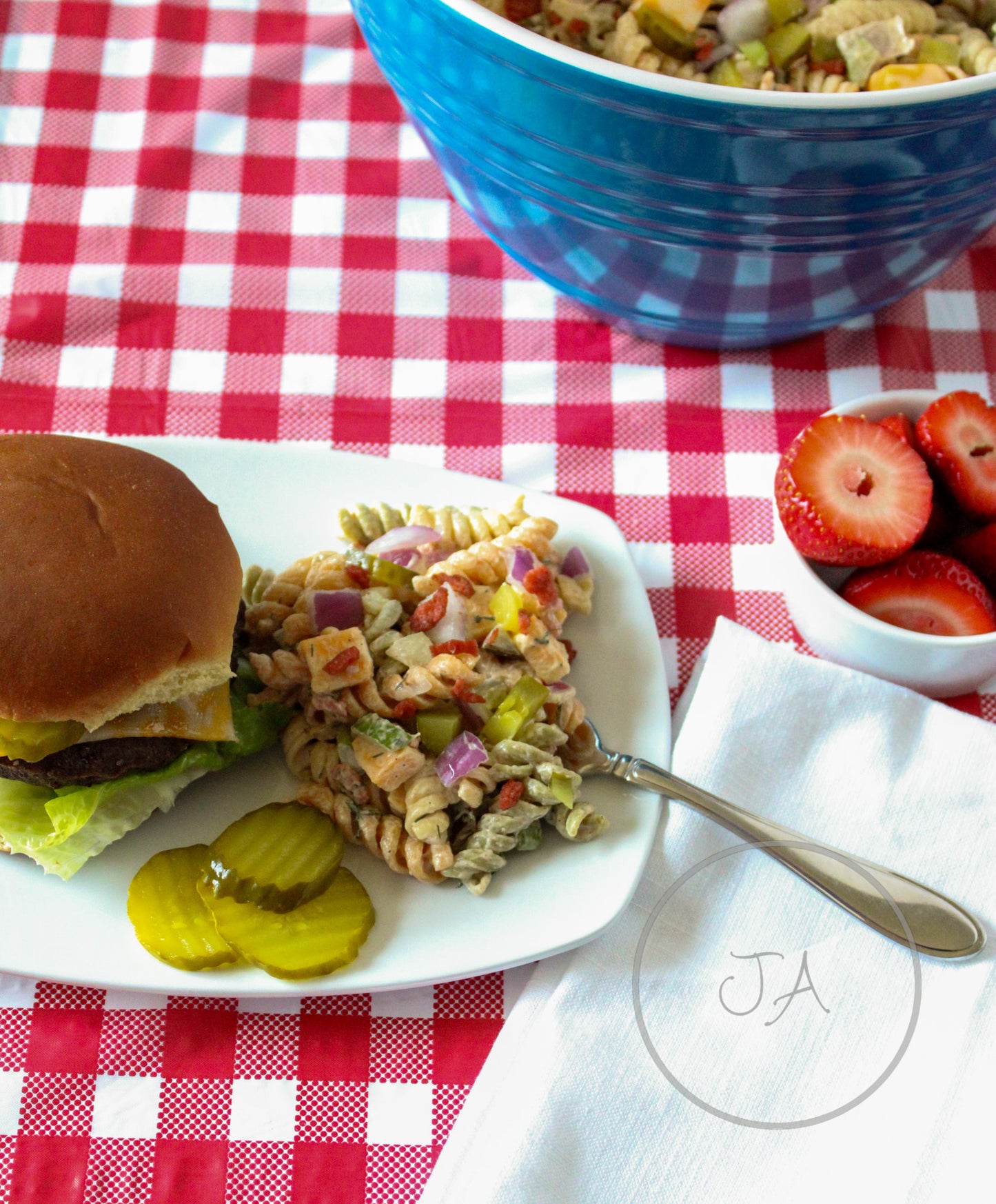 Crunchy Dill Pickle Pasta Salad Set 1 of 5